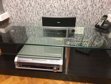 кока кола буквы под крышкой: Стильная фирменная подставка под телевизор — 2