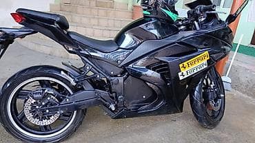 Ninja 300 replika. dvaynoy abs . max sürət-100. max məsafə -100. prava — 3
