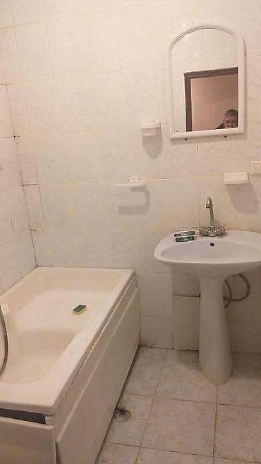 Mənzillərin satışı: 2 otaqlı mənzil – mebellə və texnika ilə ariston.mərgəzi istilik — 10