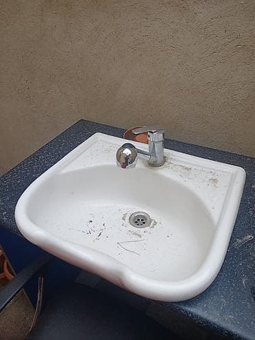 alet masasi: Bərbər dəsti – yuyucu lavabo və oturacaqlar - Komplekt: saç yuma — 2