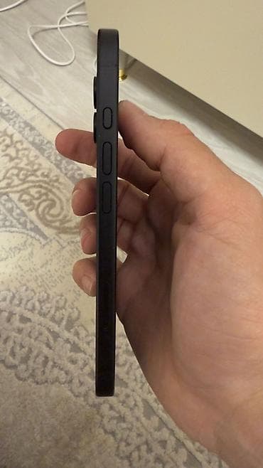 dubay iphone 16: IPhone 16, 128 GB, Qara, Barmaq izi, Simsiz şarj, Face ID — 4