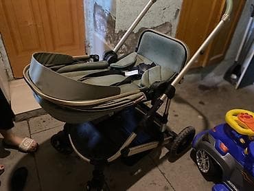 essek arabasi: Klassik gəzinti arabası, Cins: Oğlan, Yaş: 30 ay, Ünvandan götürmə — 6