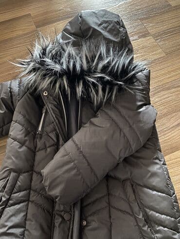 çeşki nədir: LcWaikiki. qiz ucun qish kurtkasi.uzun. 6-7yas.116-122Boy Bir nece — 2