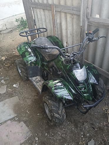 Uşaq/yeniyetmə üçün mini ATV (kvadrotsikl) - Korpus: yaşıl kamuflyaj