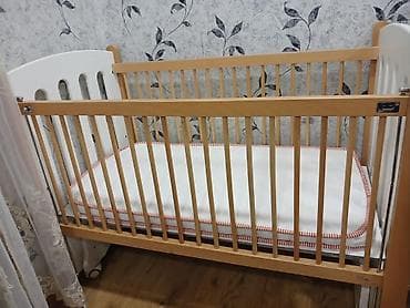 2 li kravat: MELTEM Beşik satilir 150 azn yellenir. Təkərlidir. Matrası var — 1
