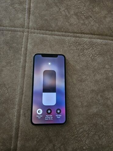 чехлы для телефонов в баку: IPhone X, Белый, Face ID — 4