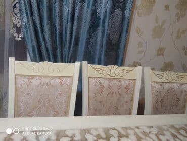 кухонные стулья: Oturacaq stollar 6 ədəddir səliqəli şəkildədir. Başqası alındığı üçün — 4