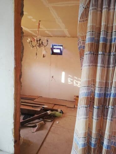 pirşağıda torpaq: 3 otaqlı, 70 kv. m, Orta təmir — 4