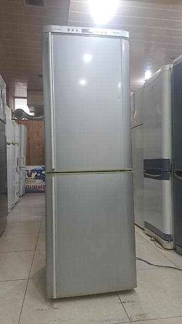 2 qapılı Samsung Soyuducu Satılır, rəng - Gümüşü, Təkərli