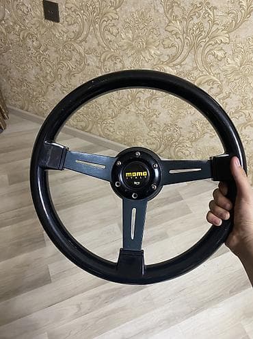 sport rul: Sadə, Audi, momo, 2023 il, İşlənmiş, Ünvandan götürmə — 2