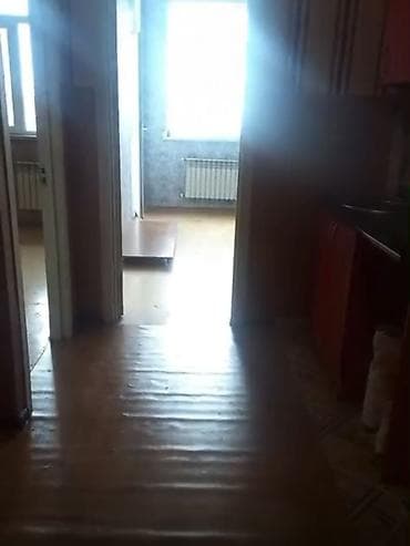 Qarajlar: Xırdalanda 1 otaqlı mənzil - Mətbəx: qırmızı rəngli alt və üst — 8