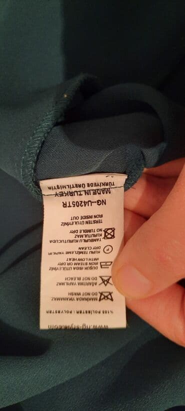 pulsuz geyimler: Hamsı brend mallardı.Baha alınıb.hərəsi 1-2dəfə geyinilib — 4