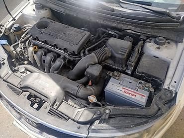 byd disk teker: Kia Cerato: 2 l | 2010 il Sedan — 2