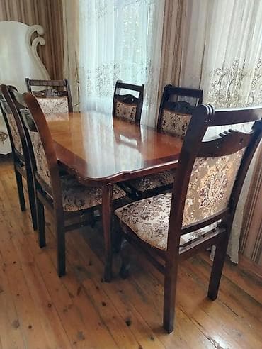 komputer masa: Qonaq otağı üçün, İşlənmiş, Kvadrat masa, 6 stul — 1