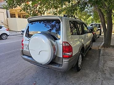 mitsubishi eclipse: Mitsubishi Pajero (3-cü nəsil) 5 qapı SUV - Rəng: ağ/mirvari - — 3