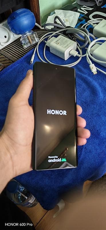 telegonlar: Honor X9b, 256 GB, rəng - Qara, Face ID — 6