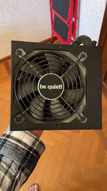 qida blok: Qida bloku be quiet!, 700 W — 18