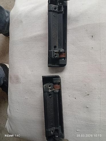 Ban, Kuzov hissələri: Ford transit T15 modelinin qapının ruçqasıdı işlək vəzyətdədi açıb — 3