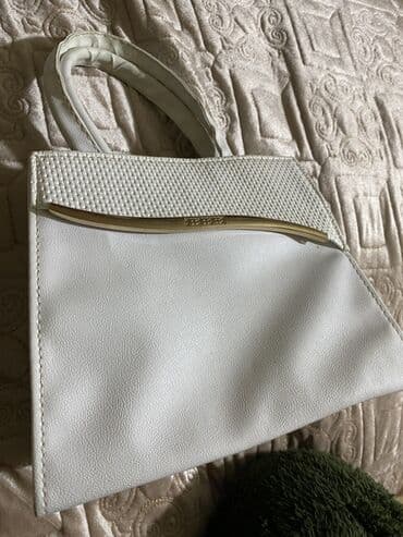 vizitka qabları sənədlər ucun saxlanma qabları: 2ci əl çantalarımı satıram Qadın çanta dəsti 5 AZN, 5 AZN, 4 AZN, 5 — 7