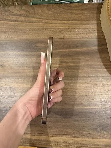 IPhone 16 Pro Max, 256 GB, Qızılı, Simsiz şarj — 2