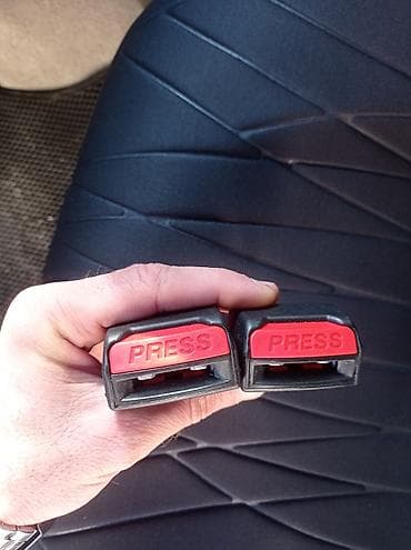 Avtomobil satışı: Avtomobil təhlükəsizlik kəməri üçün qırmızı “PRESS” düyməli — 1