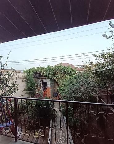 garaj: 4 otaqlı, 90 kv. m, Orta təmir — 10