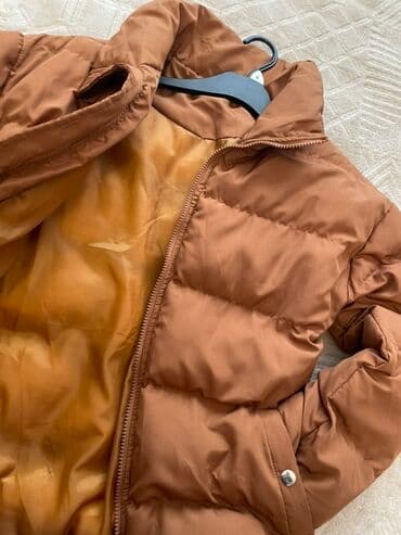 xizək gödəkçəsi: Qadın/Uniseks qış gödəkçəsi – qəhvəyi - Model: qısa, pufda (şişmə) — 2