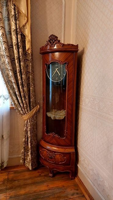 atma taxta: Qonaq otağı üçün, İşlənmiş, Dördbucaq masa, 6 stul — 3