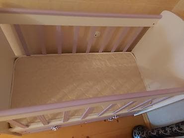 Uşaq beşiyi və döşək dəsti - Model: taxta beşik, pastel bənövşəyi-ağ