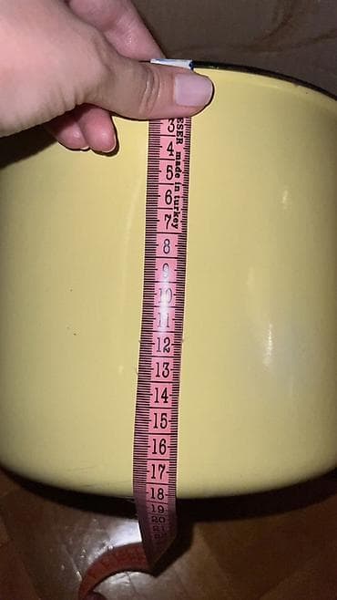 tavalar: Qazan, rəng - Bej, 3 l, 24 sm, SSRİ — 2