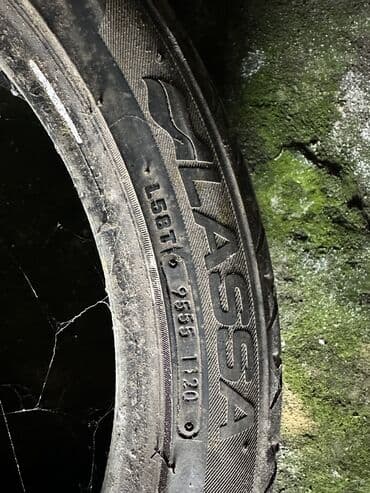 İşlənmiş Şin Lassa 245 / 40 / R 19