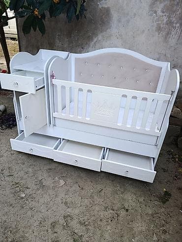 matras islenmis: Oğlan və qız üçün, İşlənmiş, Dördbucaq, Beşik, Matras ilə, Yellənmə mexanizmsiz — 8