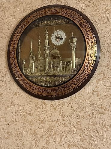 rum rəqəmli saat: Divar saatları — 1