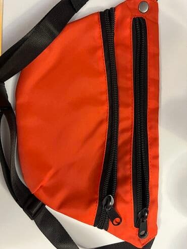 səyahət çantası: Çiyin çantası — 3