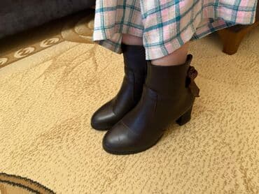 Tuflilər: Ölçü: 39, rəng - Qəhvəyi, Yeni — 1