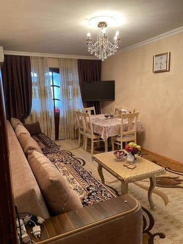 ilkin odənişsiz evler: Bakı, 2 otaqlı, Köhnə tikili, m. Neftçilər, 49 kv. m — 2