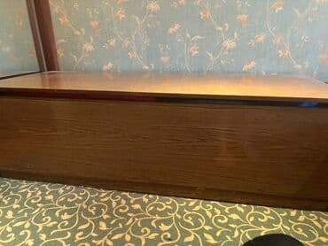 Quruducular: Taxta sandıq/çəkmə qutusu - Material: ağac üzərində taxta teksturası — 1