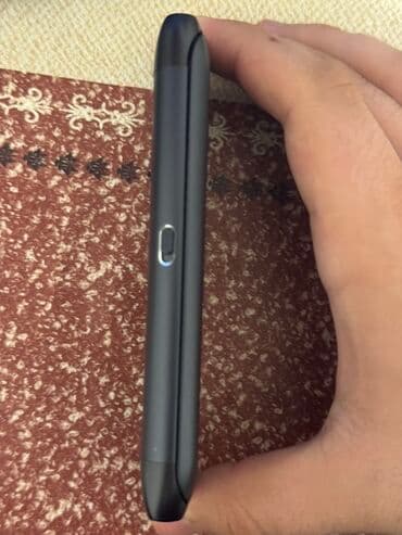 yison e7: Nokia E7, 16 GB, rəng - Boz, Sensor — 4