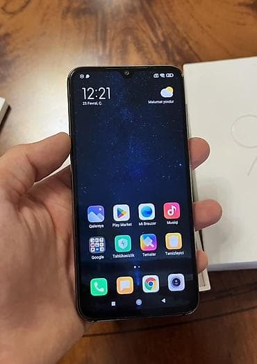 samsung a3 ekran: Xiaomi Mi 9 SE, 128 GB, rəng - Qara, 
 Sənədlərlə — 2