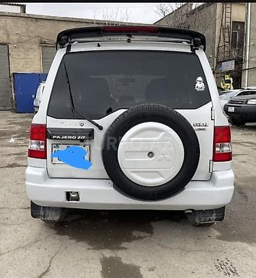 Mitsubishi Pajero: 1.8 l | 1999 il Ofrouder/SUV — 2