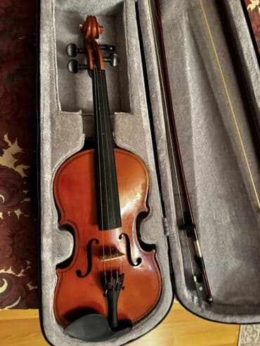 Məhsul: Keman komplekti - Korpus: klassik parlaq qəhvəyi laklı ağac