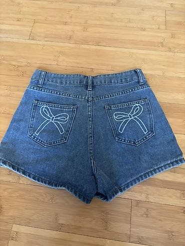 SHEİN Qadınlar üçün denim şort - Material: klassik mavi denim (cins) — 1