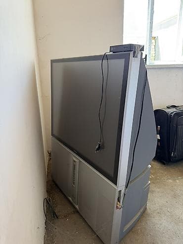 Arxa proyeksiyalı iri ekran televizor - Korpus: inteqrə edilmiş alt lalafo.az -da Arxa proyeksiyalı iri ekran televizor - Korpus: inteqrə edilmiş alt