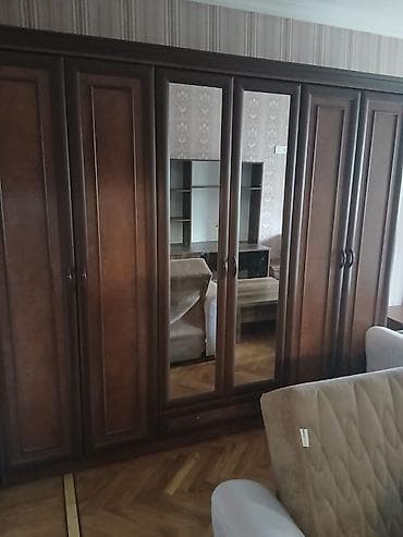 rengli metbex mebelleri: Qırmızı-ağ dizaynlı mətbəx mebeli dəsti(stol cə stullarla birlikdə)- — 8