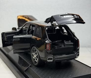 demir sebet: Məhsul: Koleksiya üçün metal model avtomobil – Rolls-Royce Cullinan — 4