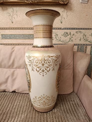 1998 ne ilidi: Kaiser,Belvedere.Almaniya istehsalı, hündürlüyü 70sm — 3