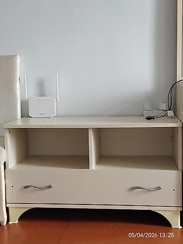 Düz TV altlığı, Polkalı, Laminat lalafo.az -da Düz TV altlığı, Polkalı, Laminat