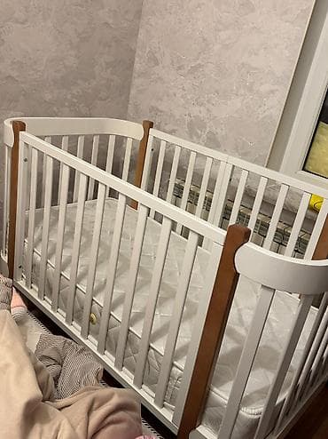 elektron beşik: Oğlan və qız üçün, İşlənmiş, Yumru, Beşik, Dəst ilə, Matras ilə, Yellənmə mexanizm ilə — 2