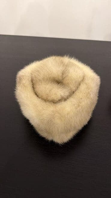 женская шапка и снуд хомут: Bej rəngli təbii norka papaq - Model: dairəvi, qabarıq kənarlı — 1