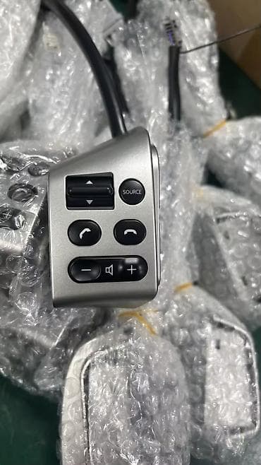 тв тумбы на заказ: Məhsul: Sükan üzərində multimedia idarəetmə düymələri (Nissan tiida — 1